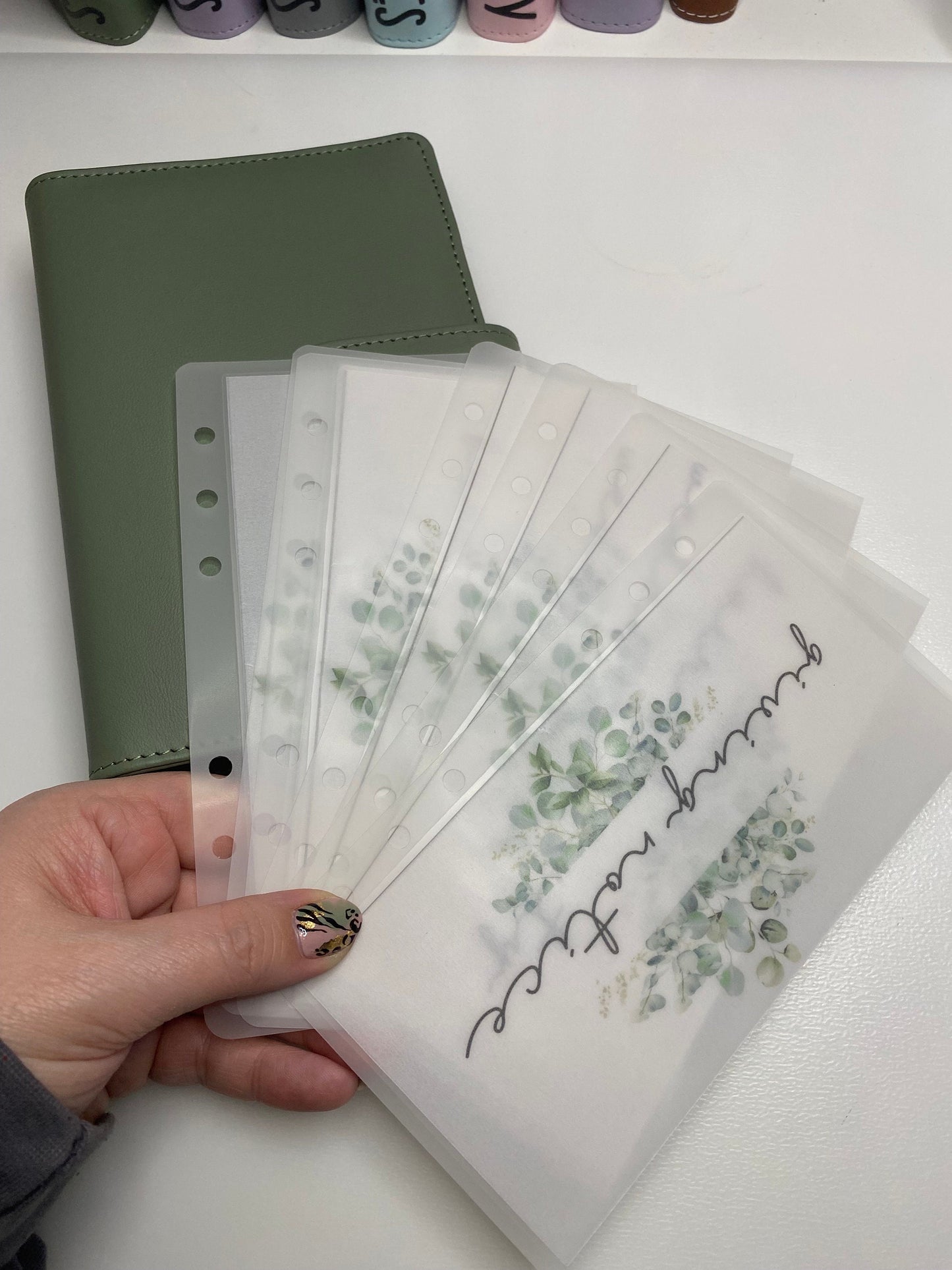 The Ultimate WEDDING BINDER with Vellum wallets for Cash Stuffing, Budgeting, Save for your big day, bride, groom, wedding planner