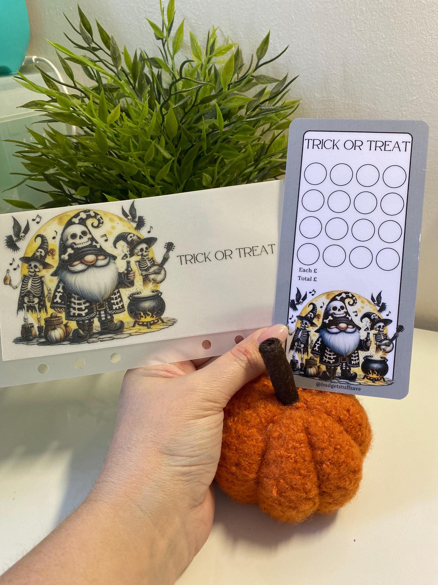 Trick or Treat Vellum Wallet and tracker for Cash Stuffing, Budgeting, Wallets, Save, Cash, Organise