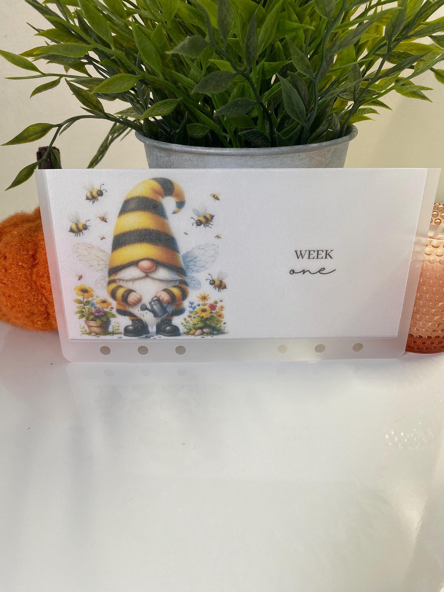 Week 1-5 Bumble Bee Vellum Wallets, weekly/monthly cash stuffing